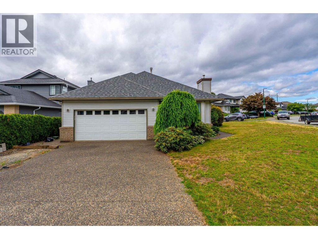 1372 Oxford Street, Coquitlam