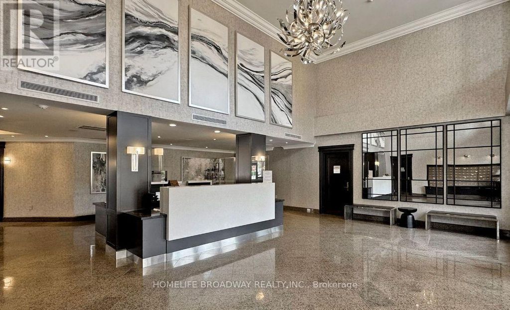 315 - 2 Clairtrell Road, Toronto (willowdale East)