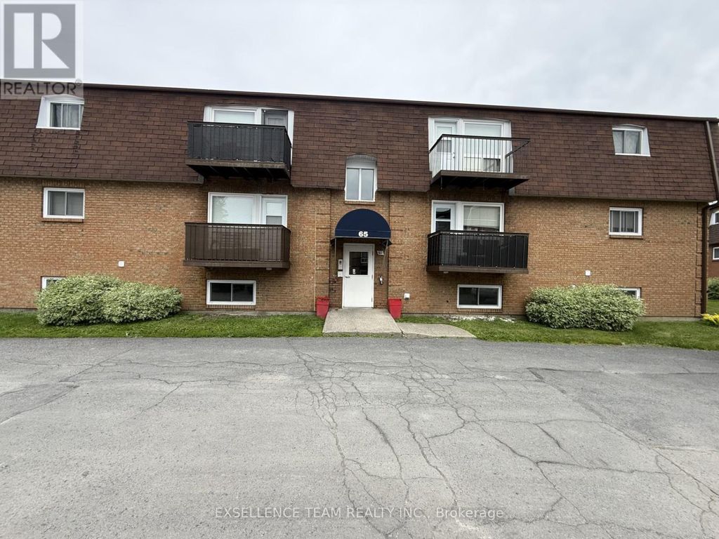 3 - 65 Race Street, Cornwall