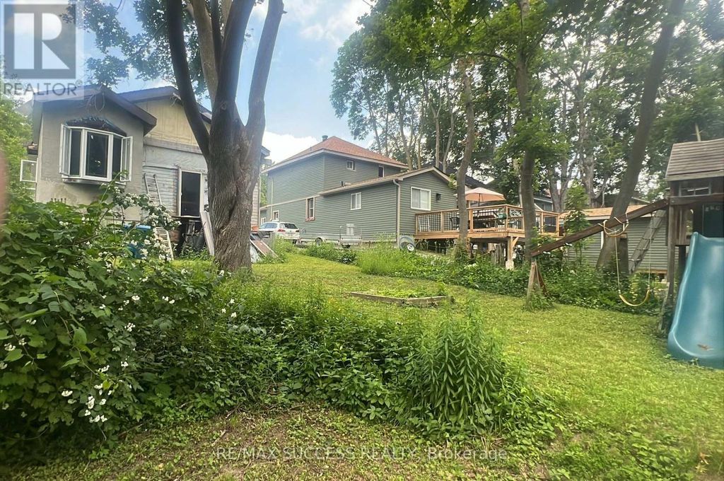 243 Harvey Street W, Orillia