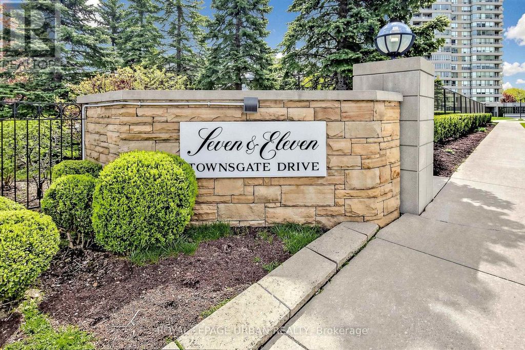 110 - 11 Townsgate Drive, Vaughan (crestwood-Springfarm-Yorkhill)