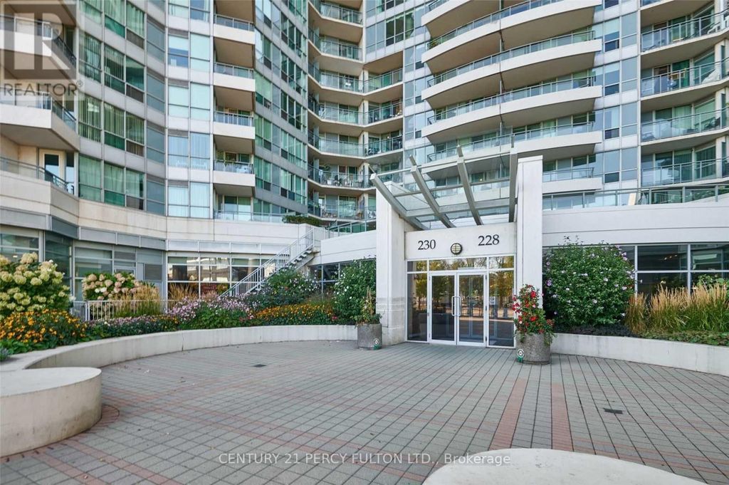 1016 - 230 Queens Quay W, Toronto (waterfront Communities)