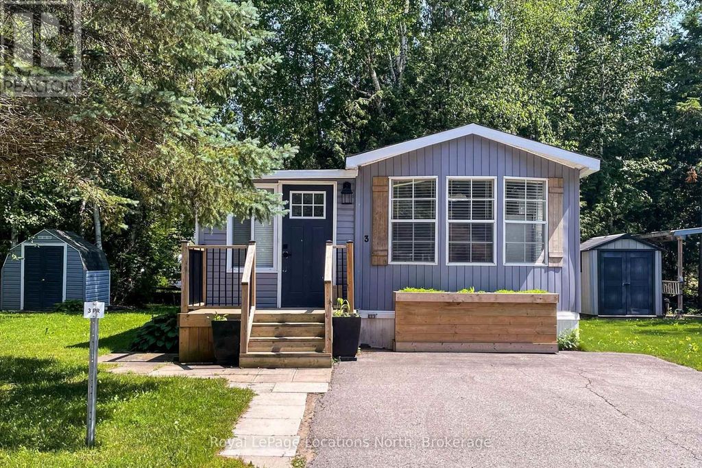 3 Prince Rupert Avenue, Springwater