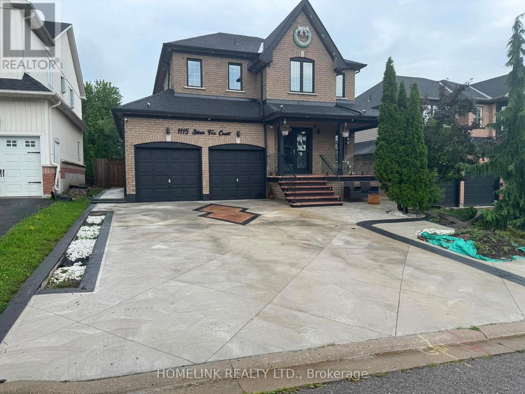 1115 Silverfox Court, Oshawa (pinecrest)