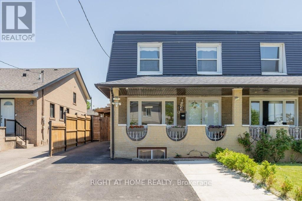 4 Fennimore Crescent, Toronto (glenfield-Jane Heights)