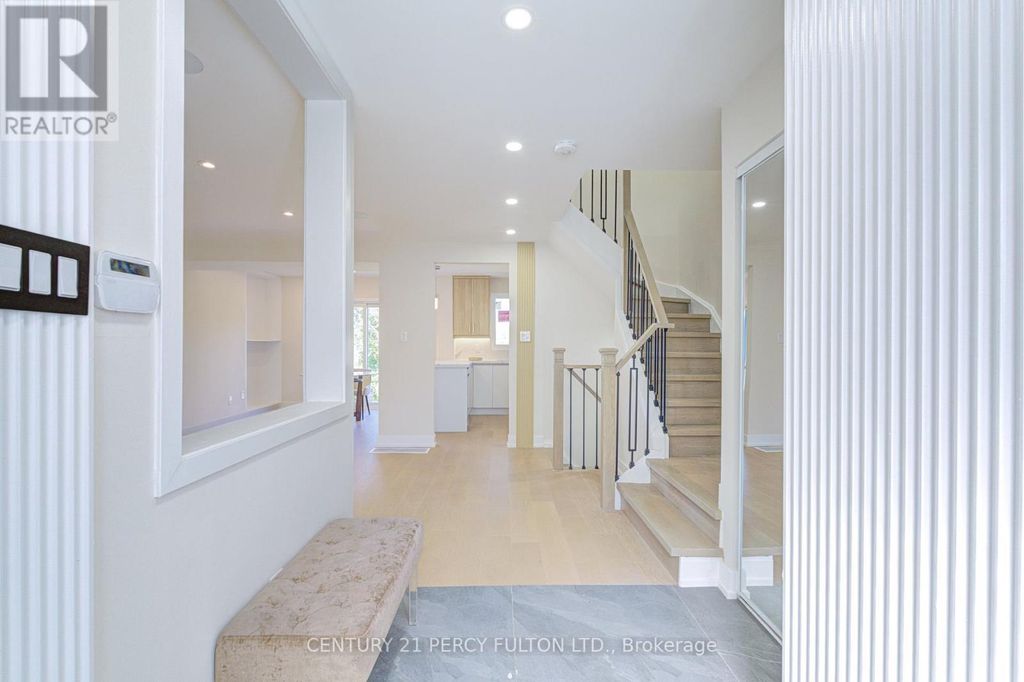1611 Geta Circle, Pickering (village East)