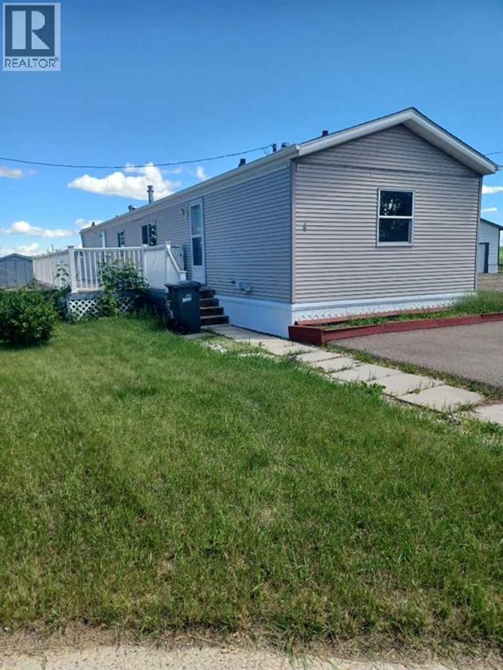 Unit 4, 4506 50 Avenue, Bentley