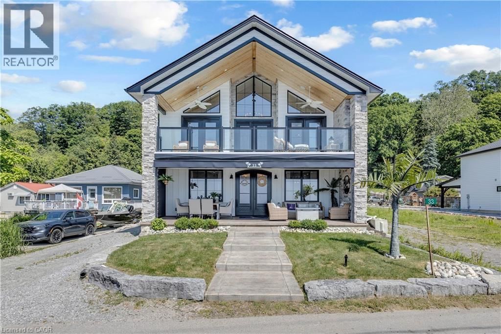 33 Cedar Drive, Turkey Point