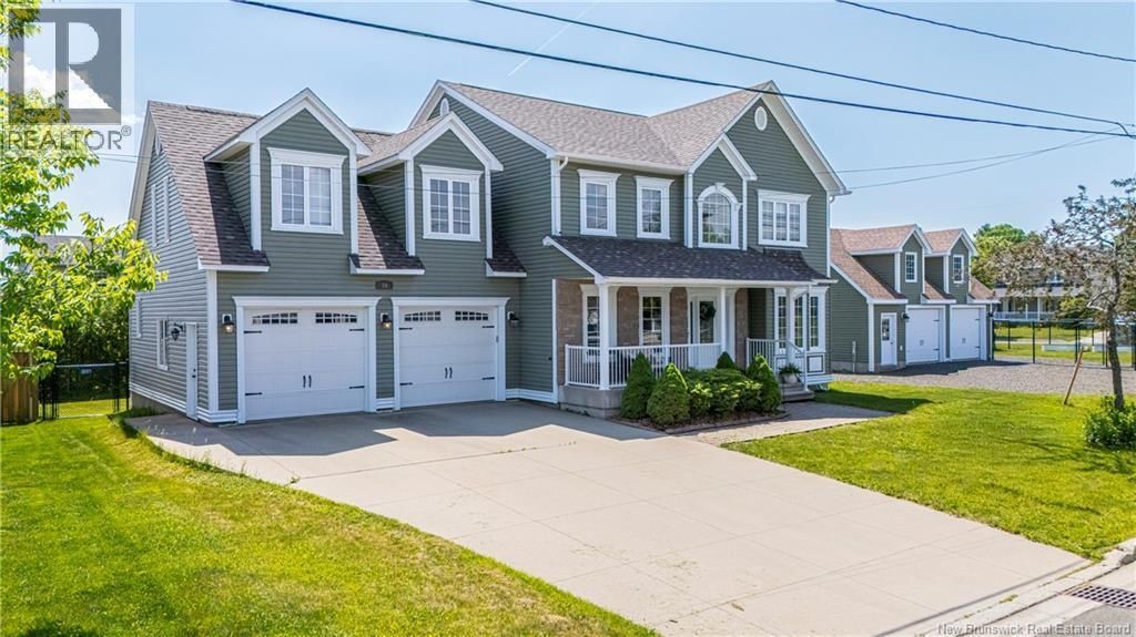 10 Emma Court, Fredericton