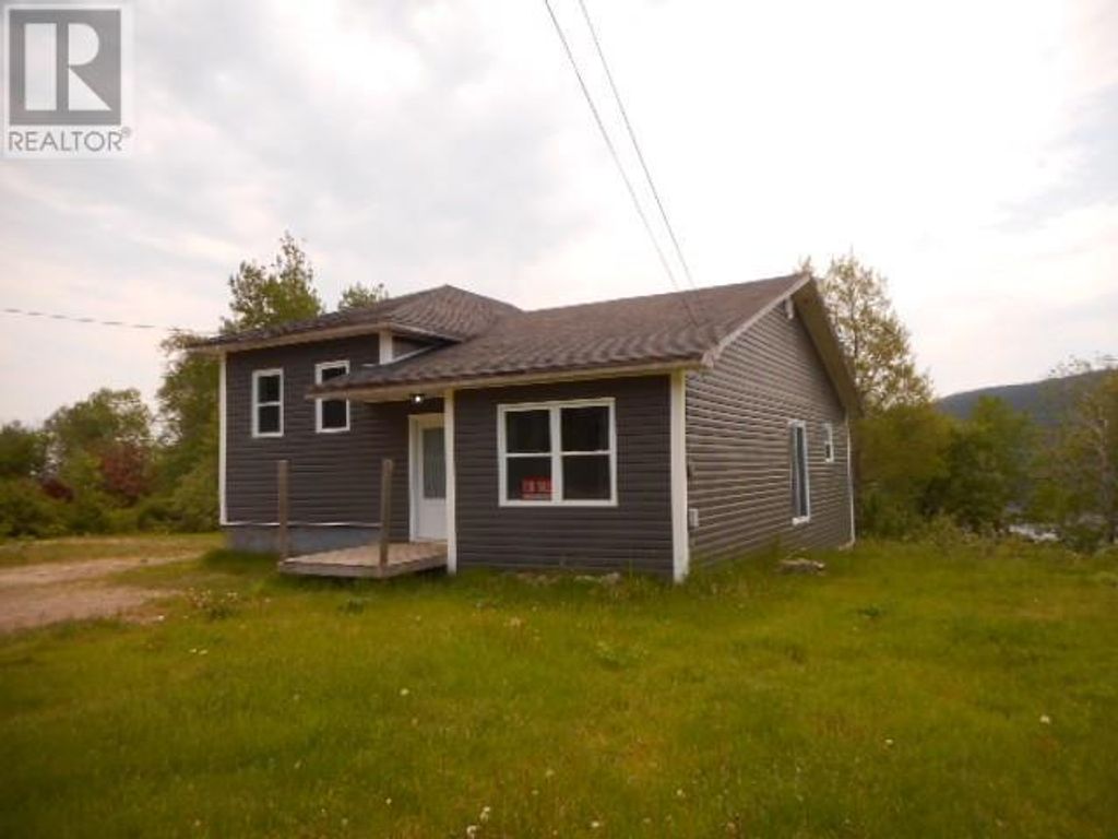 14 Access Road, Middle Arm