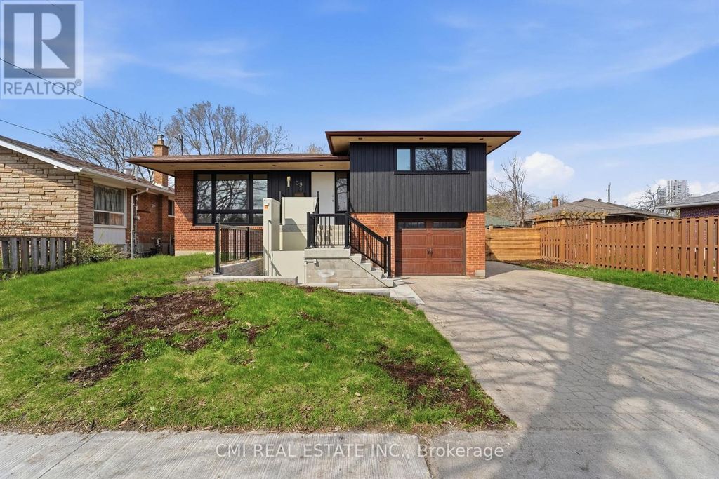 39 Earlton Road, Toronto (tam O'shanter-Sullivan)