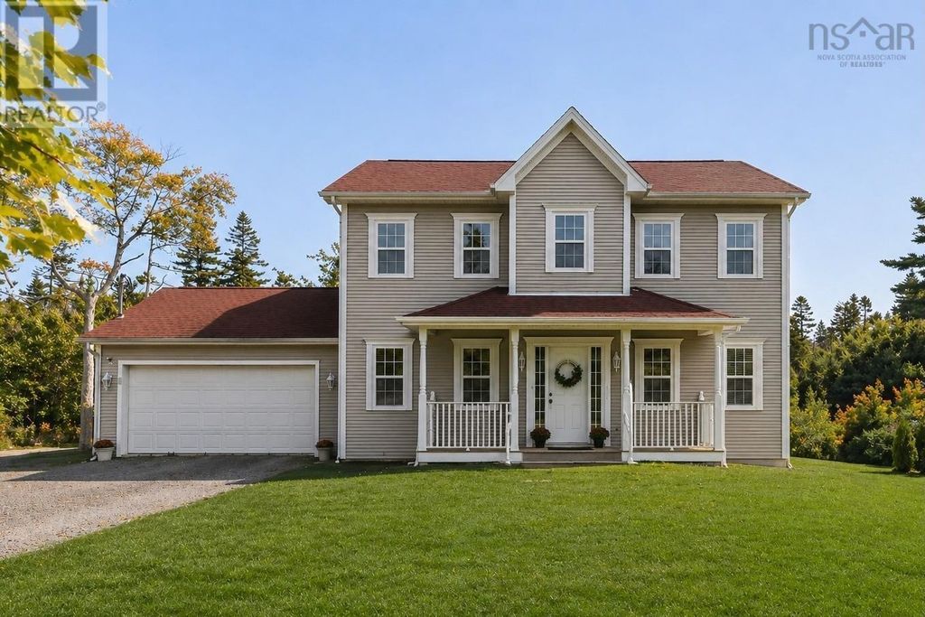 766 Westwood Boulevard, Upper Tantallon