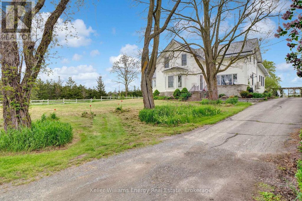 1727 County Rd 14 Road, Prince Edward County (sophiasburg Ward)