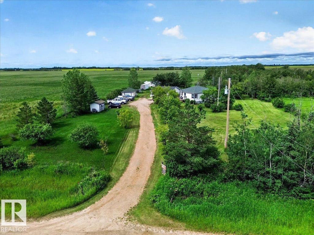 57414 Rge Rd 222, Rural Sturgeon County