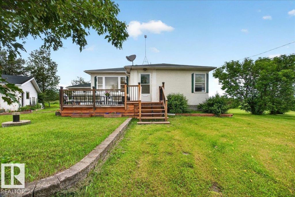 57414 Rge Rd 222, Rural Sturgeon County