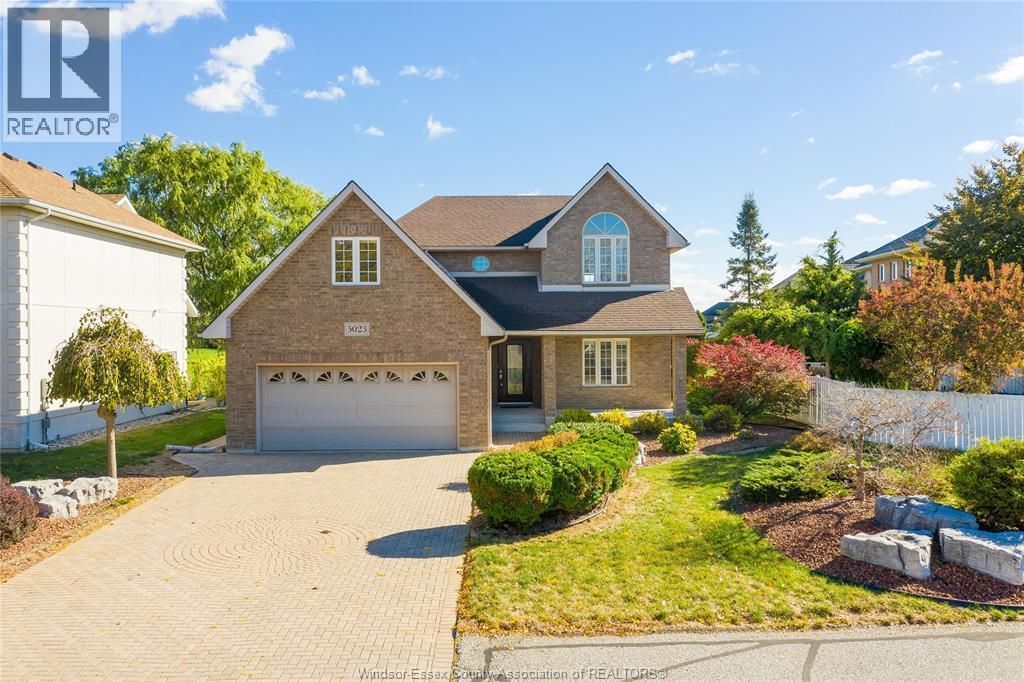 5023 Southwood Lakes Boulevard, Windsor