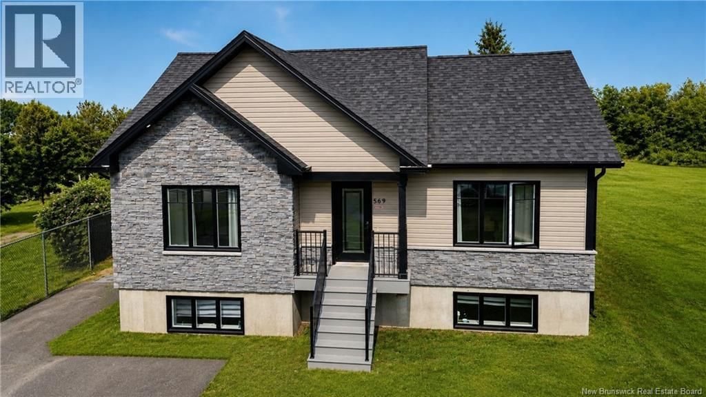 569 Rue Principale, Beresford