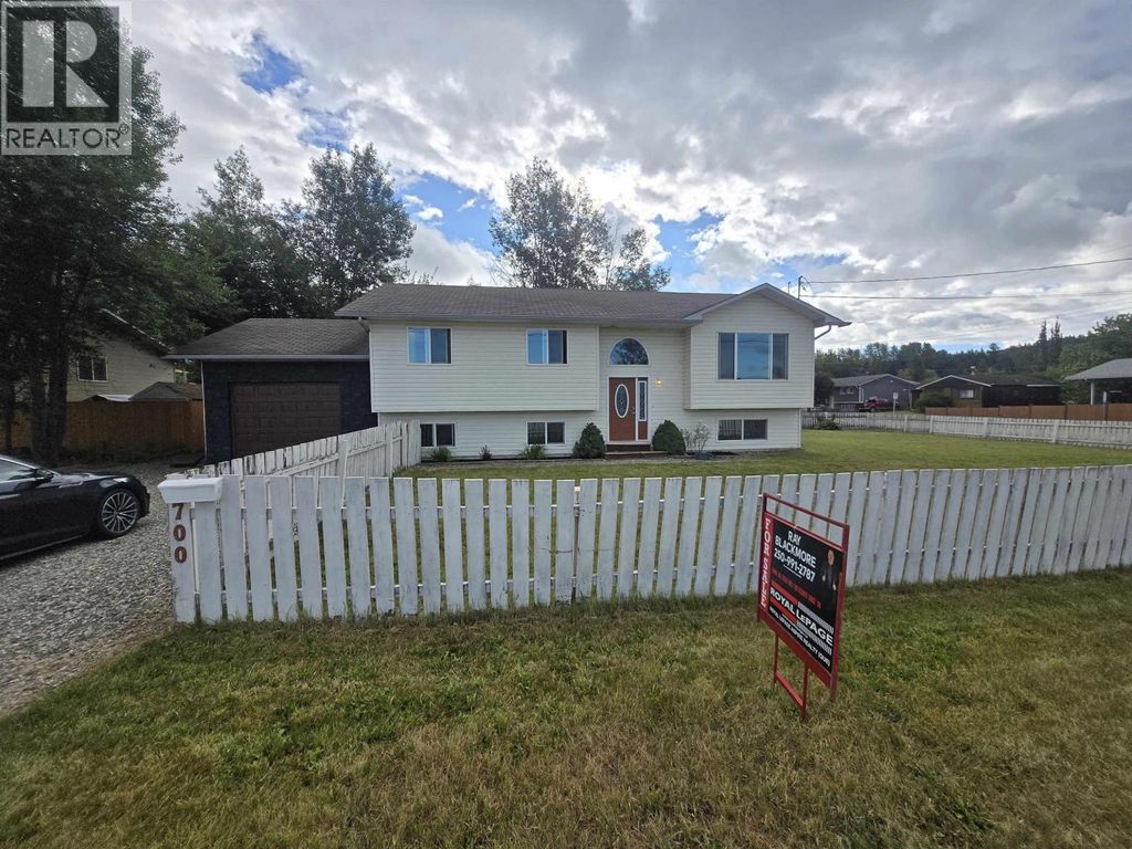 700 Nadeau Street, Quesnel