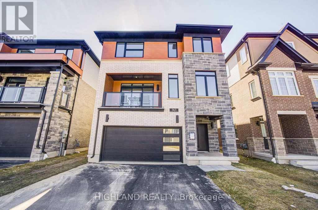 565 Balsam Poplar Street, Waterloo