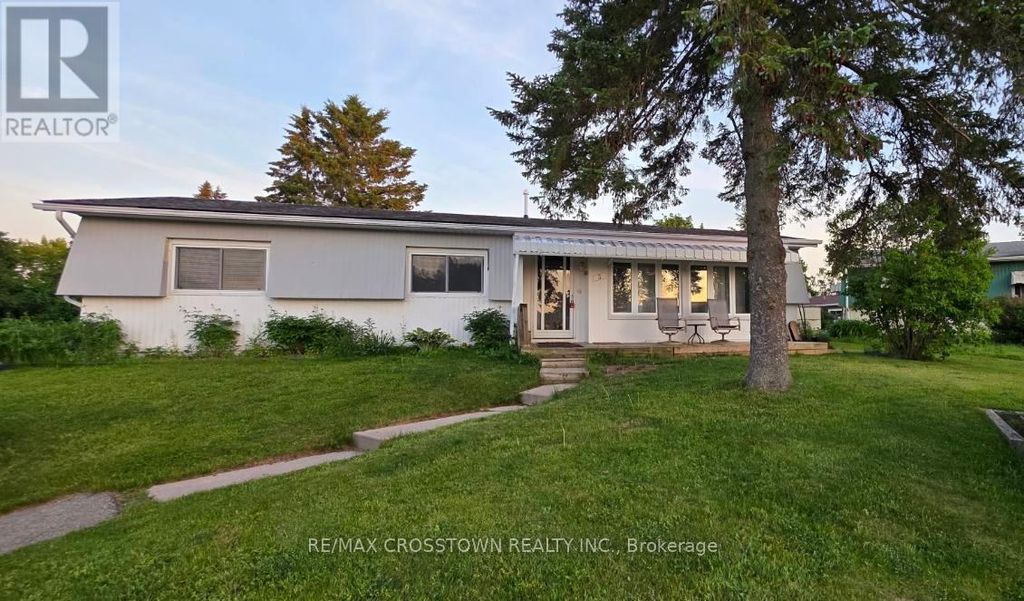 3 Fairbirch Court, Innisfil