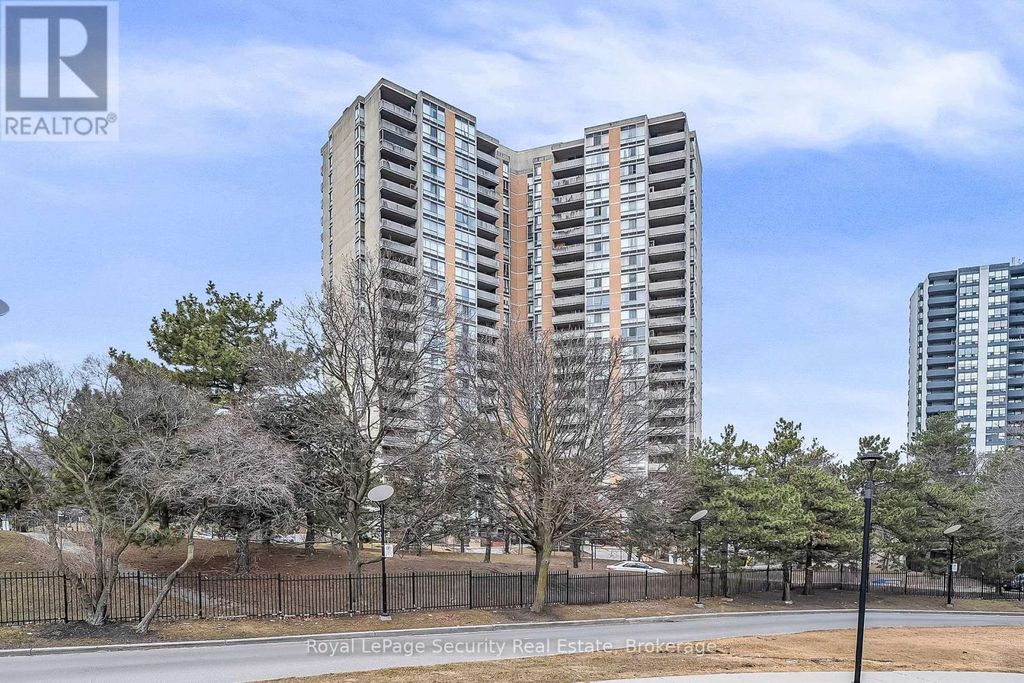 1207 - 10 Martha Eaton Way, Toronto (brookhaven-Amesbury)