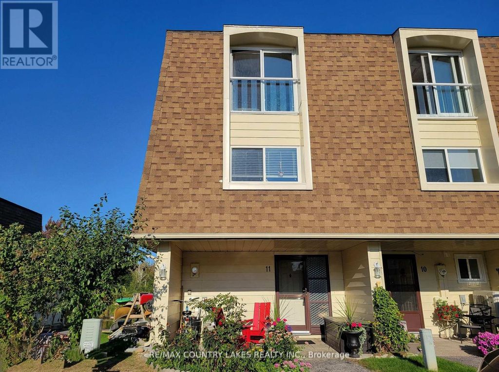 11 - 4 Paradise Boulevard, Ramara (brechin)