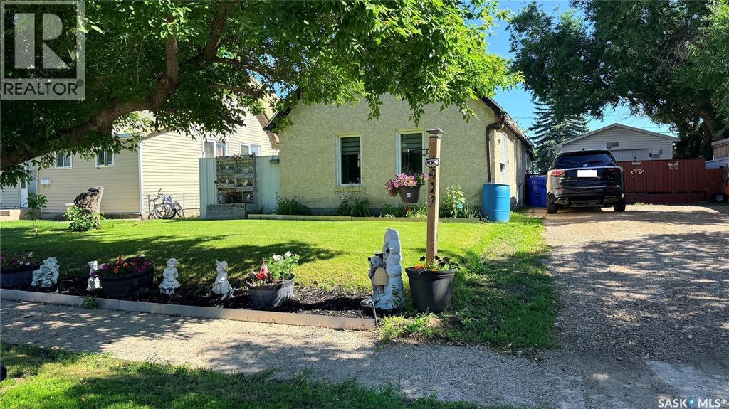 417 3rd Street, Estevan