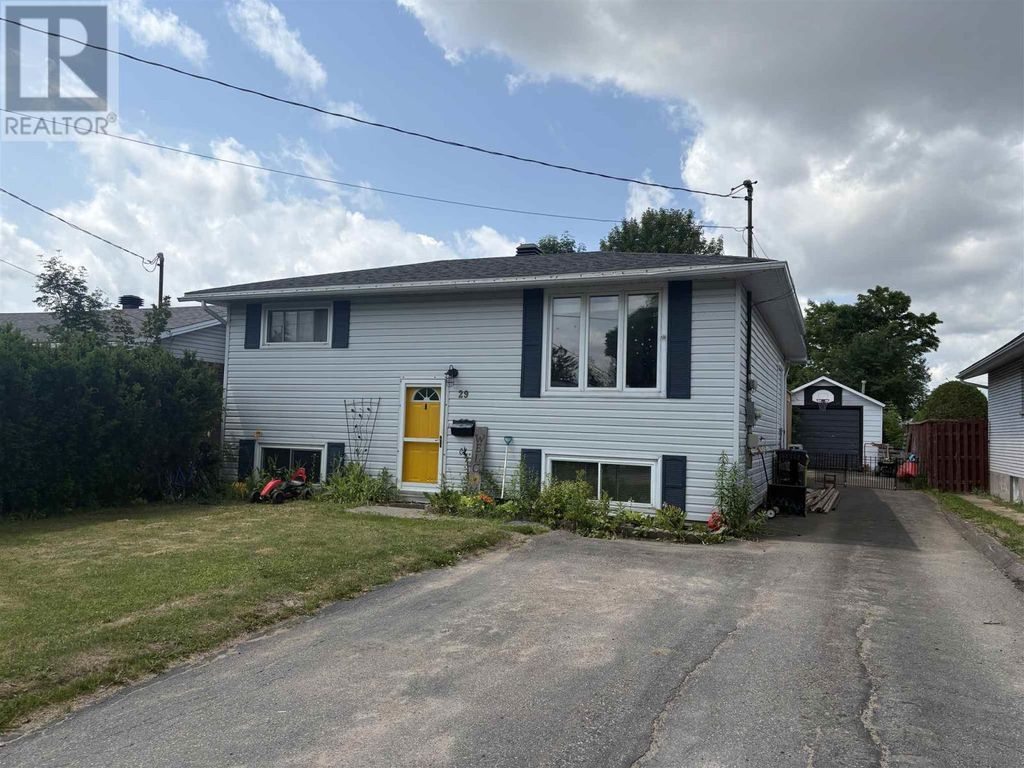 29 Van Daele St, Sault Ste. Marie