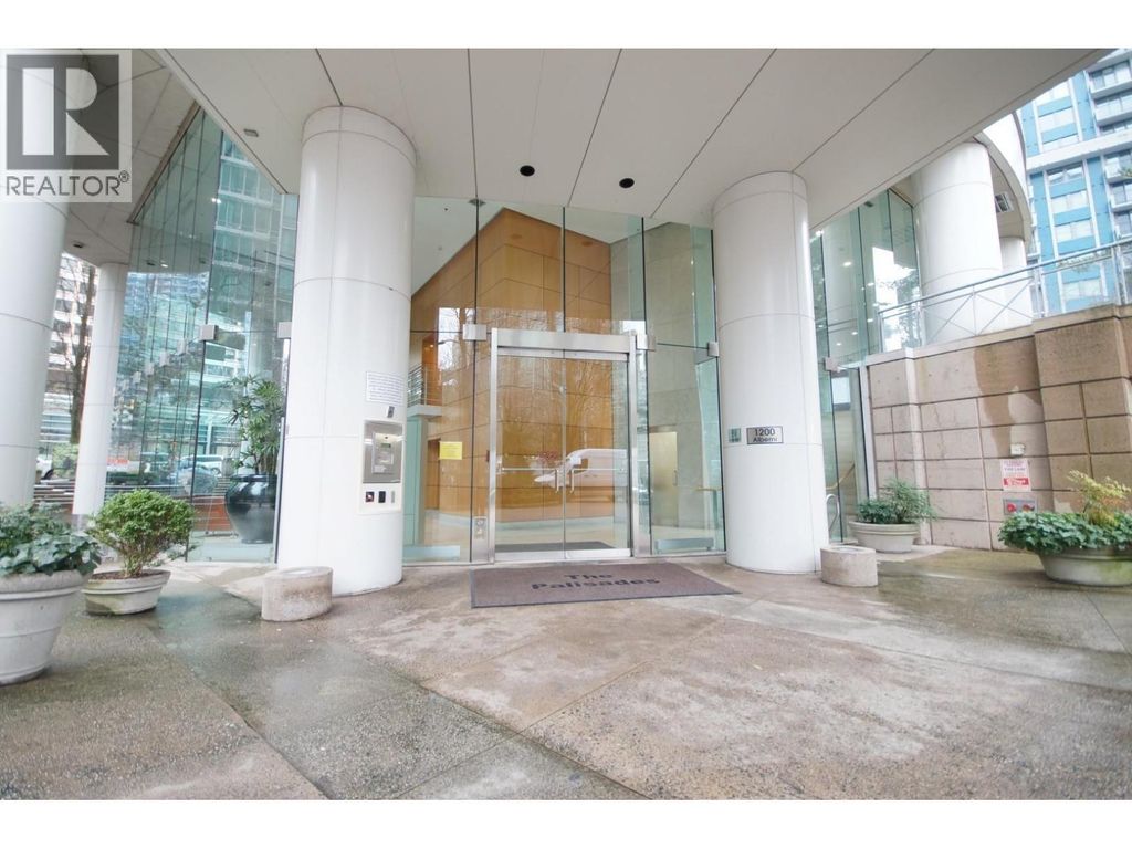 2205 1200 Alberni Street, Vancouver