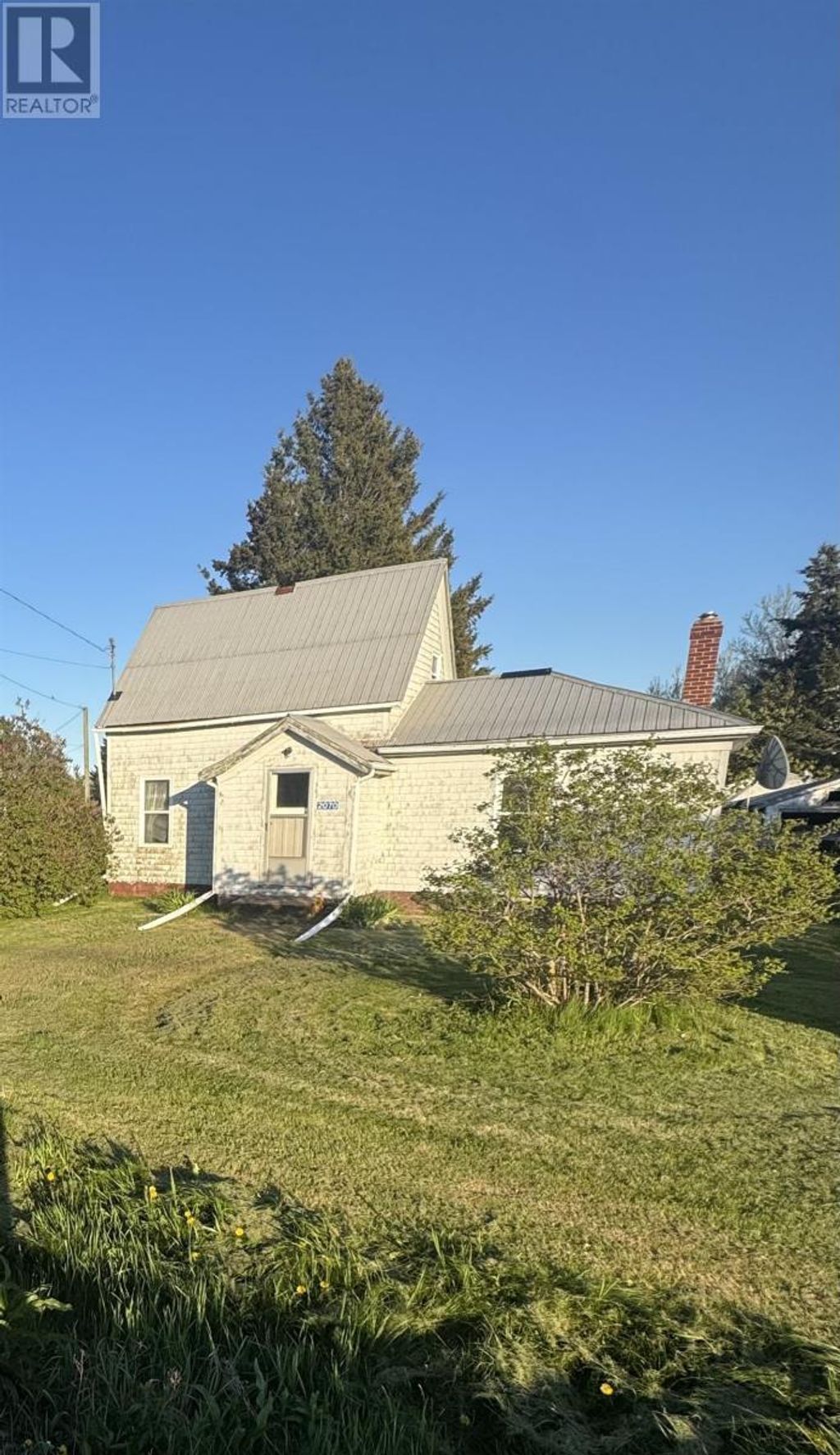 2070 Cape Bear Road, Beach Point