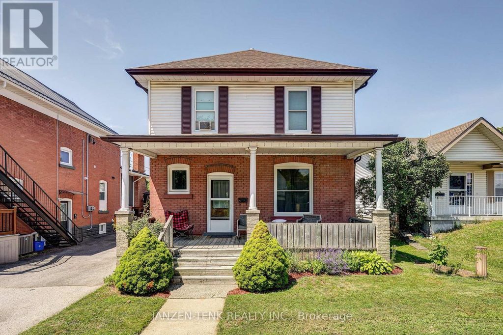 17 King Street, Tillsonburg