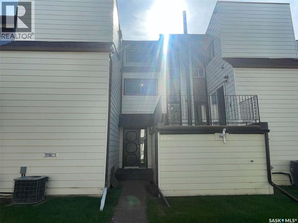 5056 10th Avenue, Regina