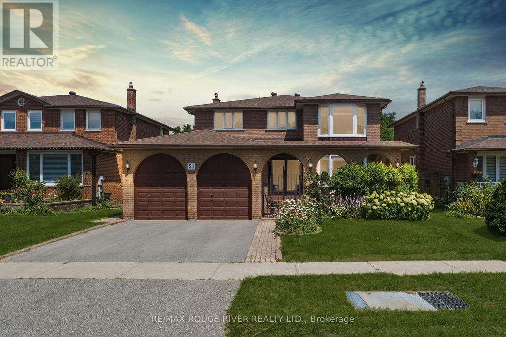 51 Sugarbush Square, Toronto (highland Creek)