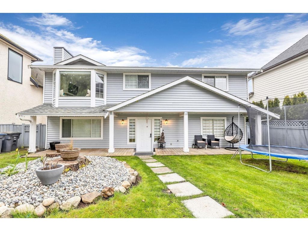 1965 128 Street, Surrey