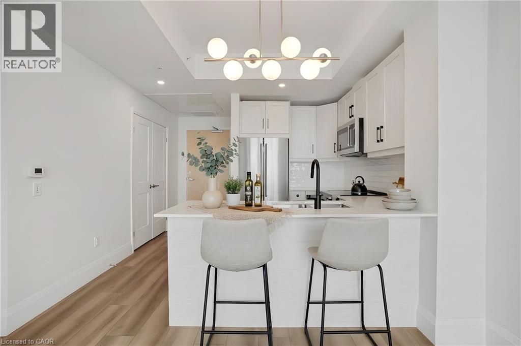 60 Charles Street W Unit# 1904, Kitchener