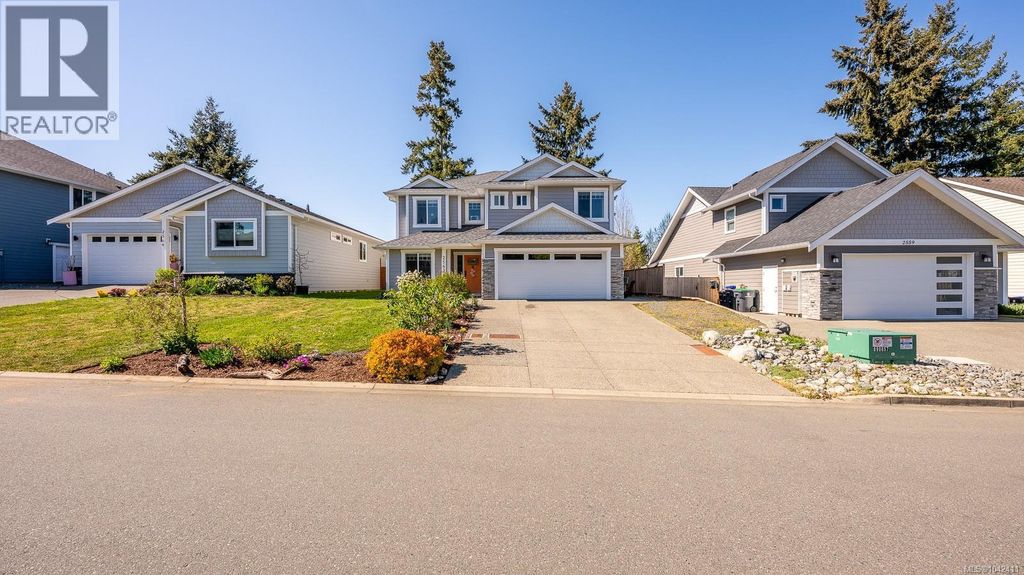2563 Brookfield Dr, Courtenay