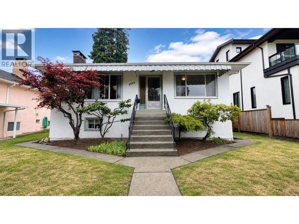 2965 E 8th Avenue, Vancouver