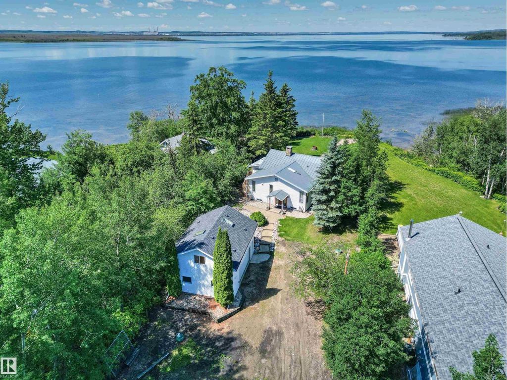 9 Gibbons Ave, Rural Parkland County