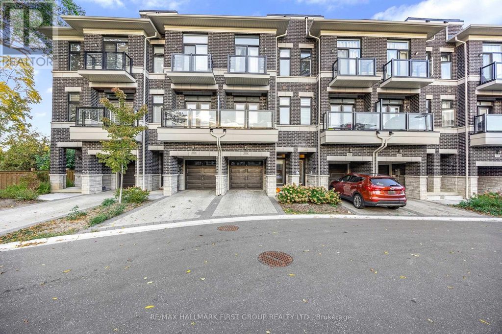3034 Islington Avenue, Toronto (humber Summit)