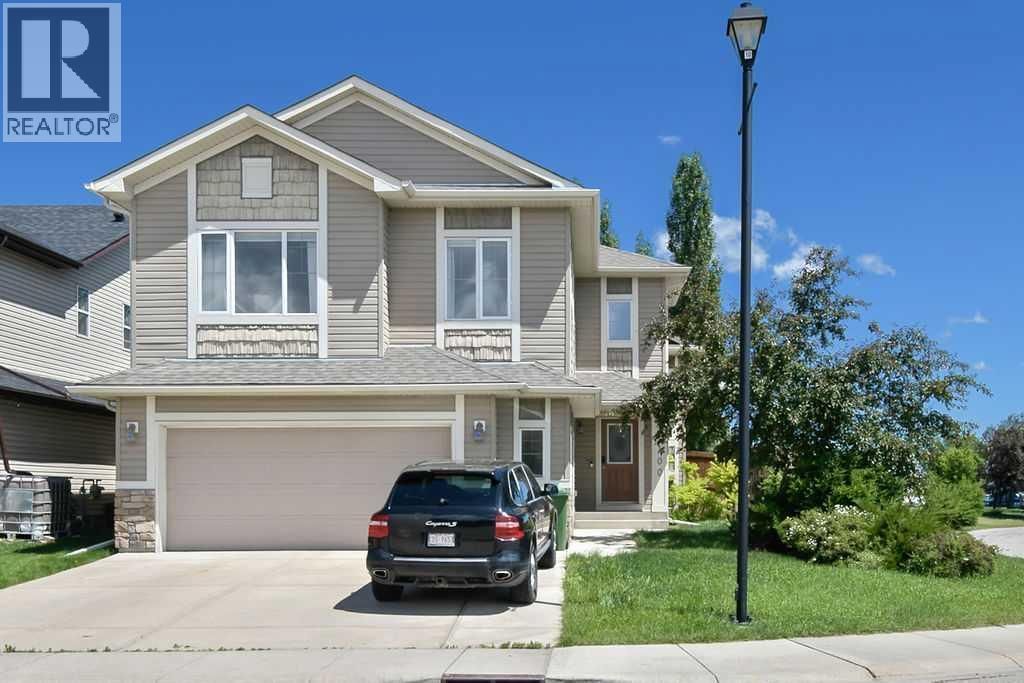 100 Hawkmere Way, Chestermere
