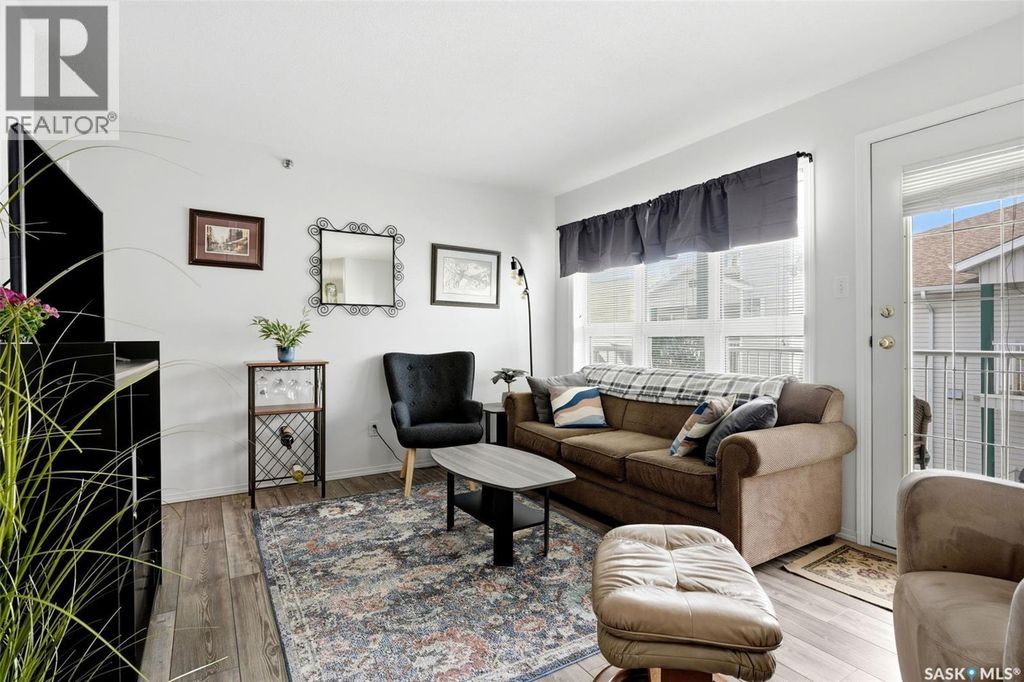 403 2203 Angus Street, Regina