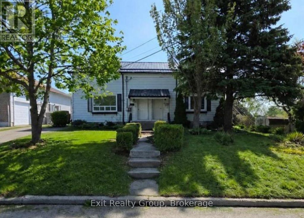 13 Flindall Street, Quinte West (trenton Ward)