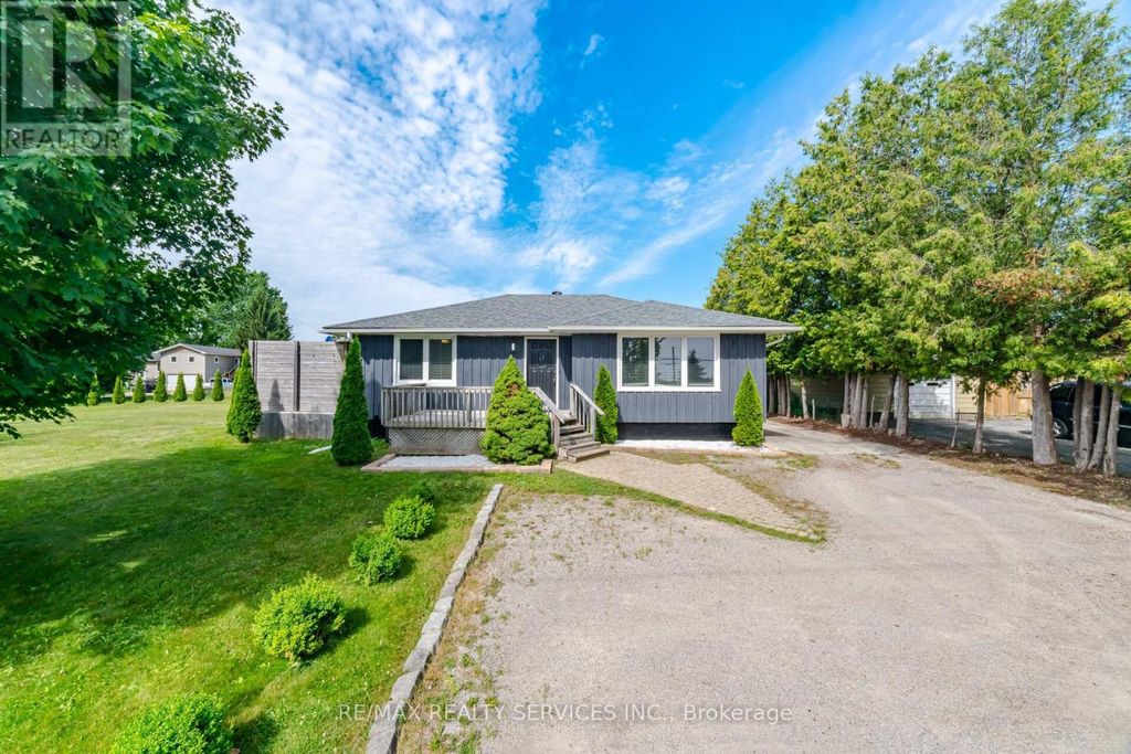 10304 County Road 10 Road, Clearview (new Lowell)