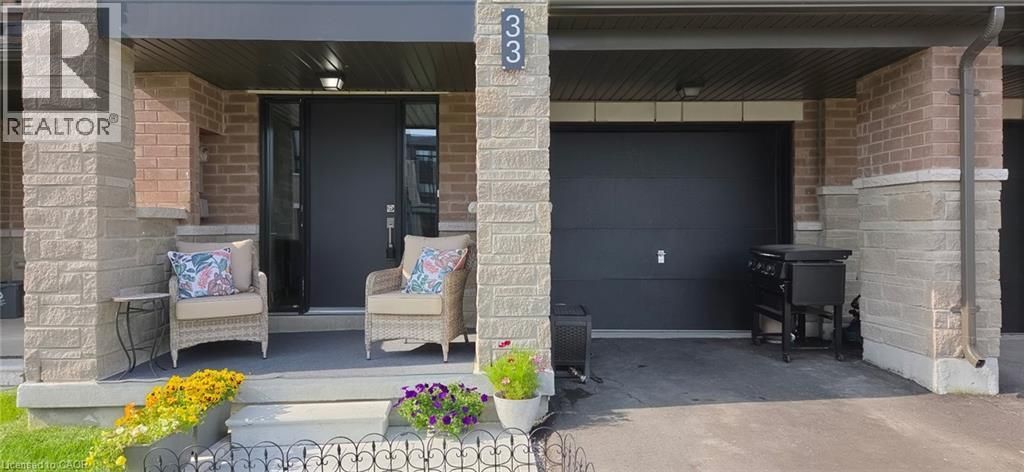 33 Red Maple Lane, Barrie