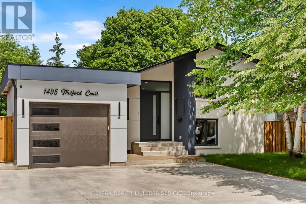1495 Thetford Court, Mississauga (clarkson)