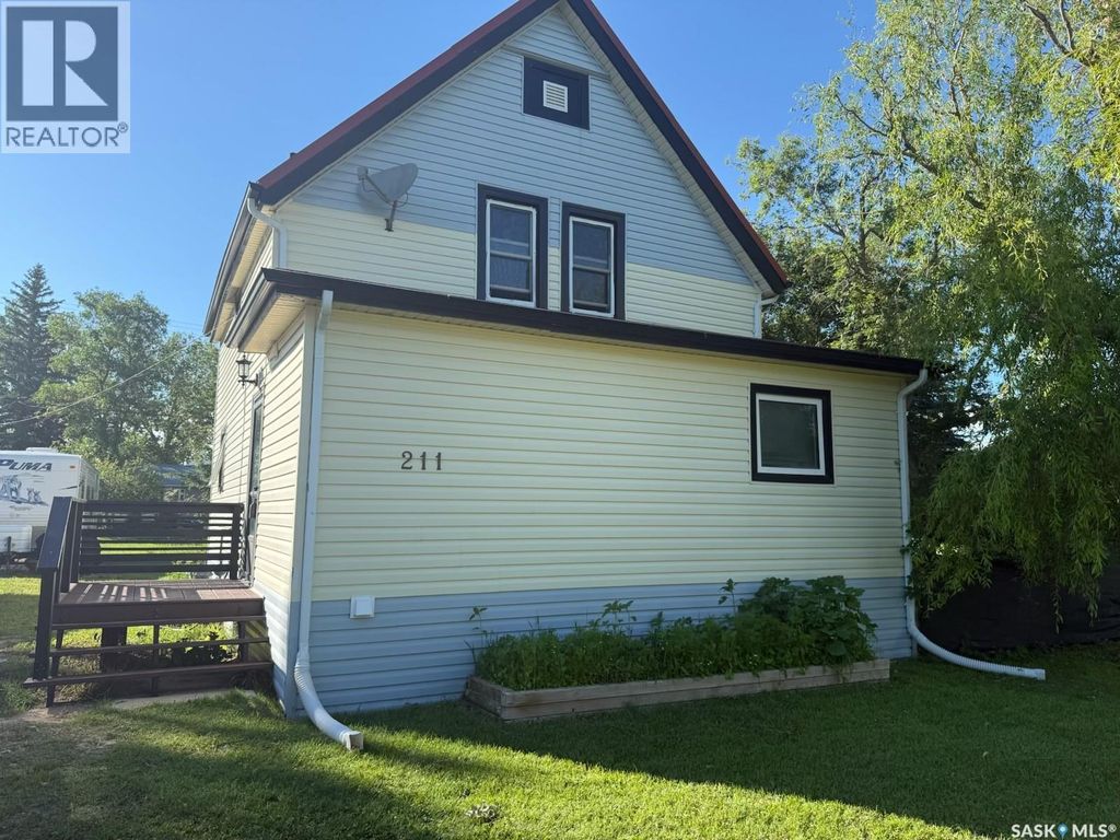 211 Martin Street, Pangman