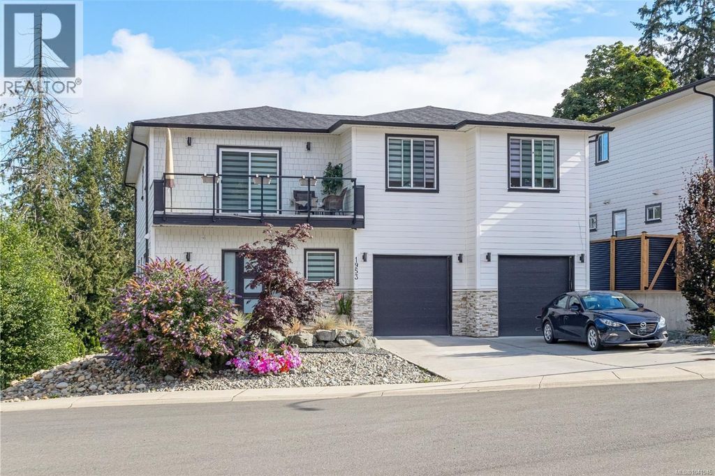 1953 Farleigh Way, Duncan