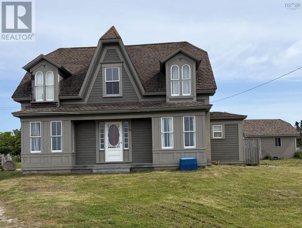 24 School Street, Clark's Harbour