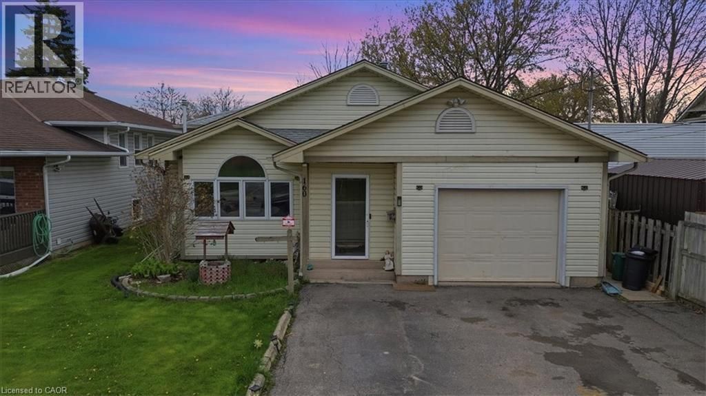 160 Davis Street, Port Colborne