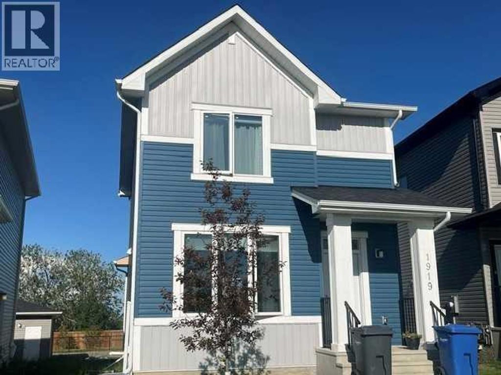 1919 Mccaskill Drive, Crossfield